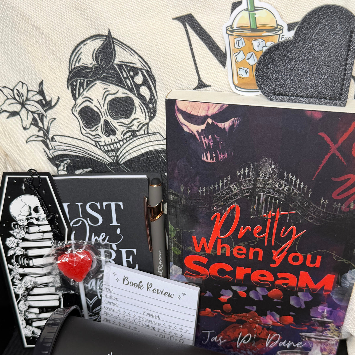 Horror Romance Book Box: Horror Theme, Dark & Spicy Books, Merch